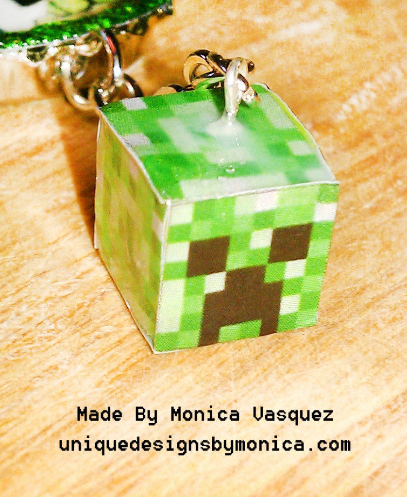 Creeper Steve MineCraft Key Chain with Creeper Head Charm