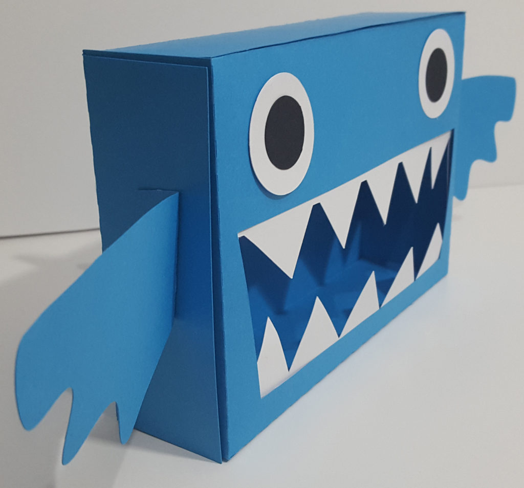 Shark Valentine Box – SVG